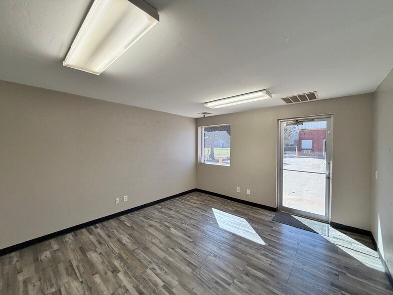 1408 Fretz Ave, Edmond, OK à louer - Photo intérieure - Image 3 de 10
