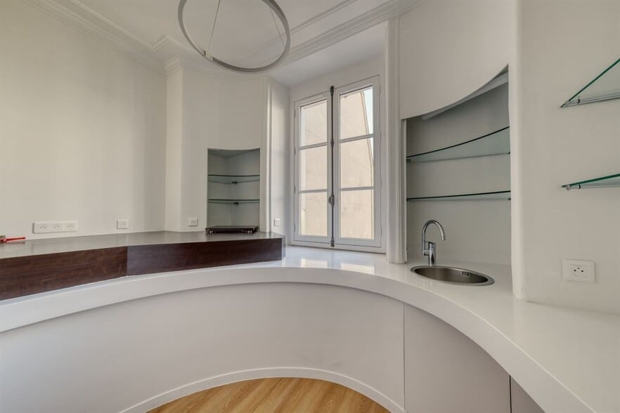 13 Rue Royale, Paris à louer - Photo intérieure - Image 2 de 9