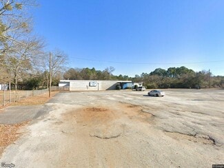 More details for 3212 20th Ave, Valley, AL - Sports & Entertainment for Sale