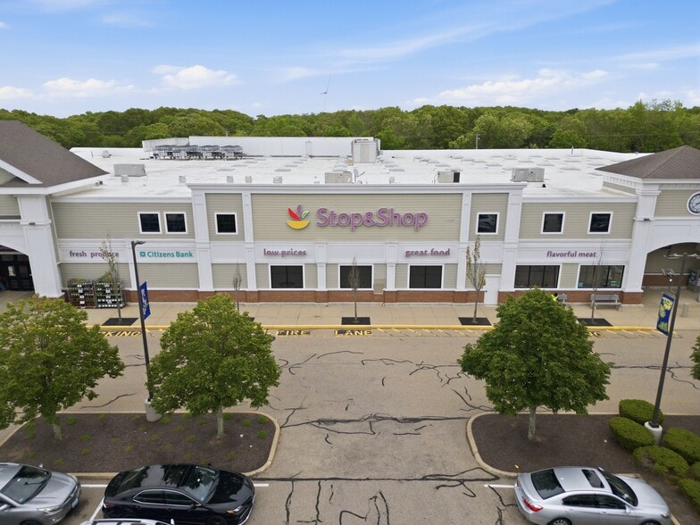 1260 Ten Rod Rd, North Kingstown, RI for lease - Building Photo - Image 2 of 15