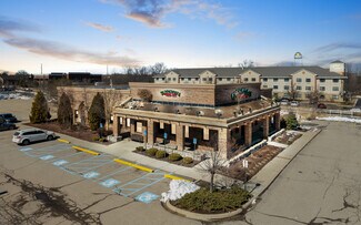 Plus de détails pour 1900 N Haggerty Rd, Canton Township, MI - Commerce de détail à vendre