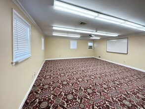 13-15 E Deer Park Dr, Gaithersburg, MD à louer Photo intérieure- Image 2 de 6