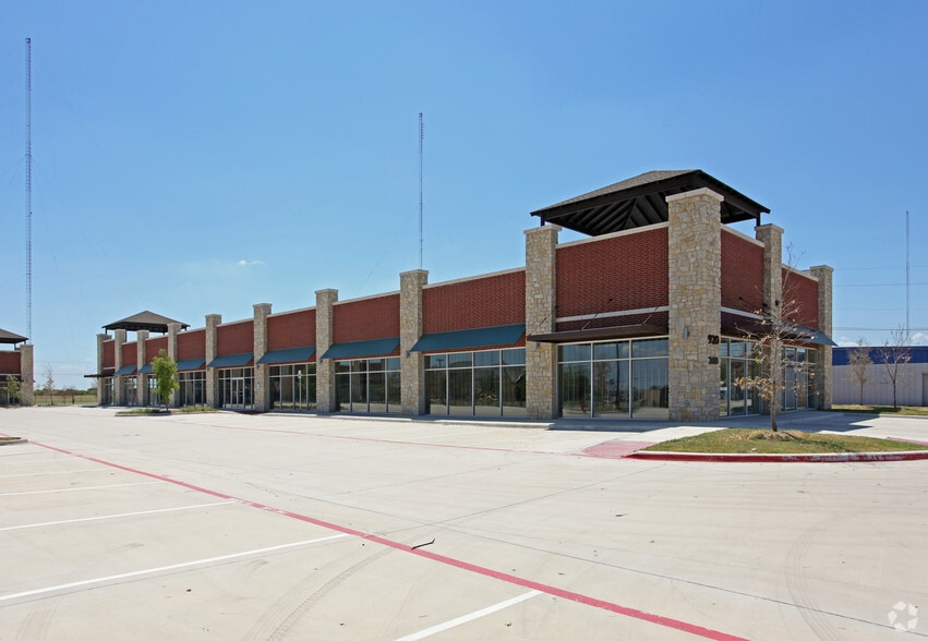 920 S Belt Line Rd, Coppell, TX for lease - Primary Photo - Image 1 of 16