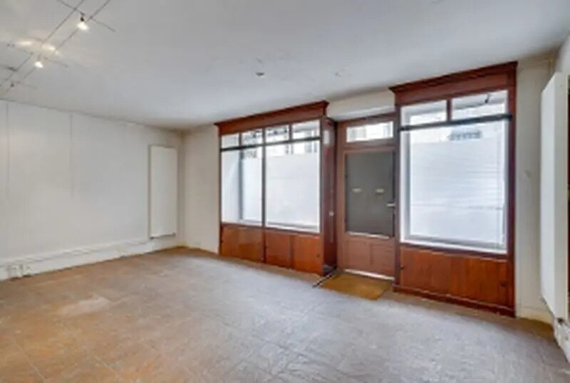Retail in Paris for sale - Interior Photo - Image 3 of 14