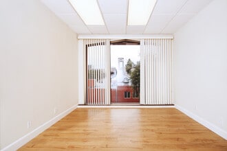 459 Hamilton Ave, Palo Alto, CA for lease Interior Photo- Image 1 of 4