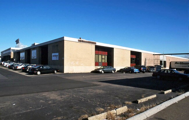 Plus de détails pour 2225 Richmond St, Philadelphia, PA - Industriel à louer