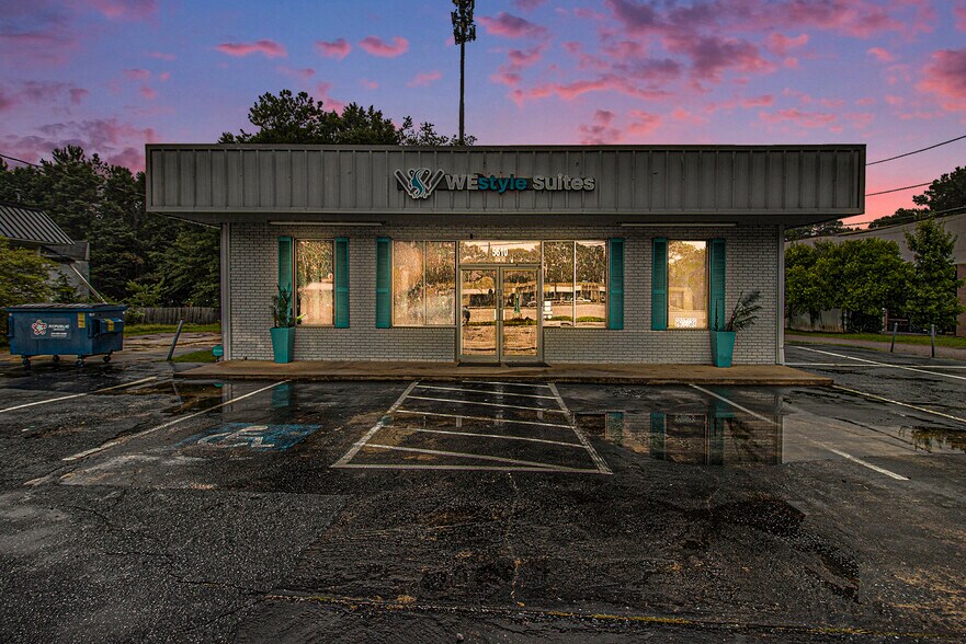 5610 Old National Hwy, Atlanta, GA à vendre - Photo du bâtiment - Image 2 de 29