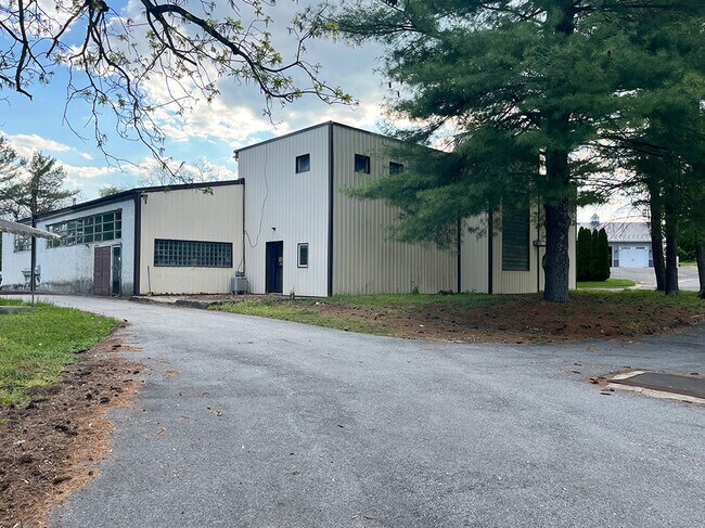 Plus de détails pour 1843 Old Taneytown Rd, Westminster, MD - Industriel à louer