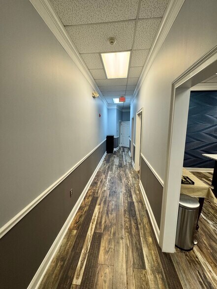 1116-1122 E Ponce De Leon Ave, Decatur, GA à louer - Photo du bâtiment - Image 3 de 4