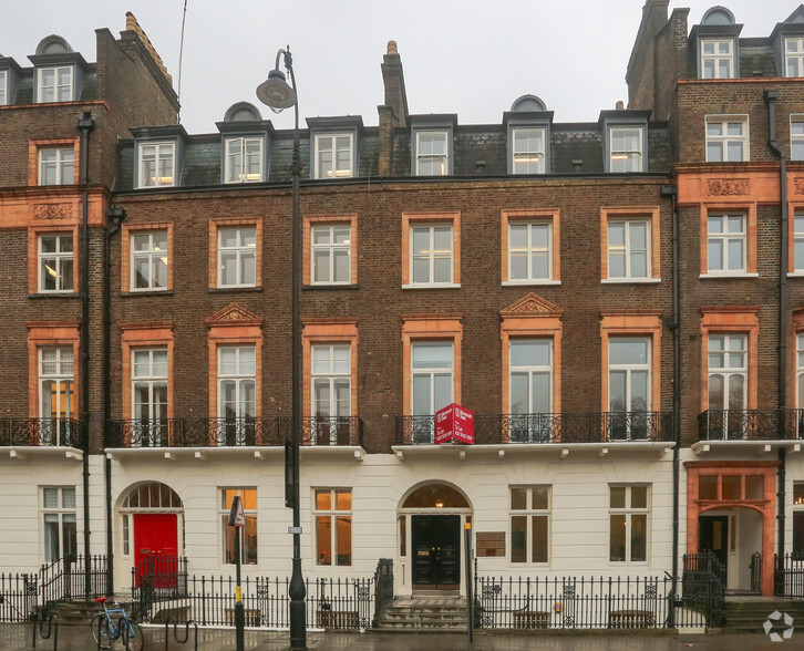 57-58 Russell Sq, London for lease - Primary Photo - Image 1 of 6