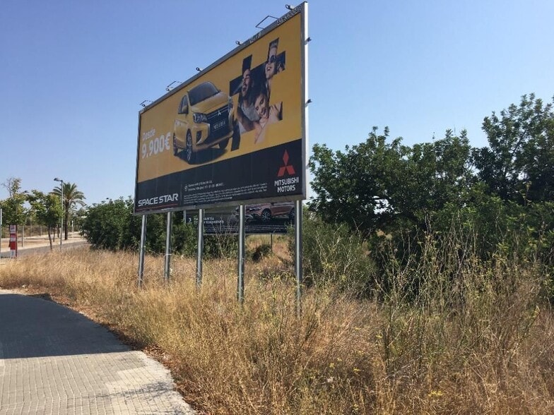Avinguda Del Baix Penedès, 66, El Vendrell, Tarragona for sale - Building Photo - Image 2 of 2