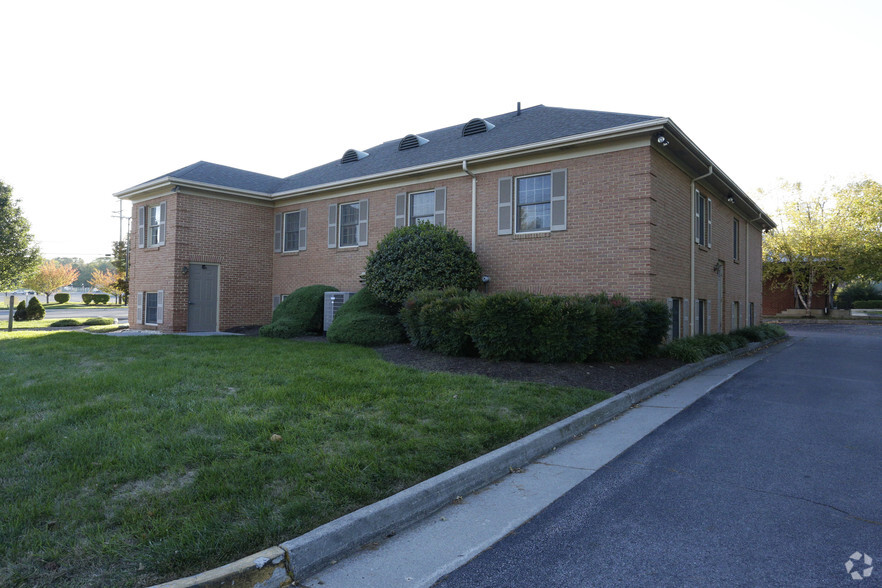 1400 Amherst, Winchester, VA for lease - Building Photo - Image 2 of 13