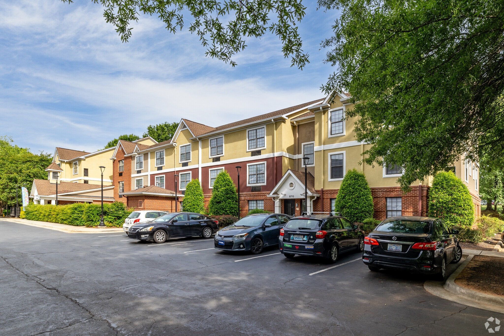 8710 Research Dr, Charlotte, NC à vendre Photo principale- Image 1 de 19