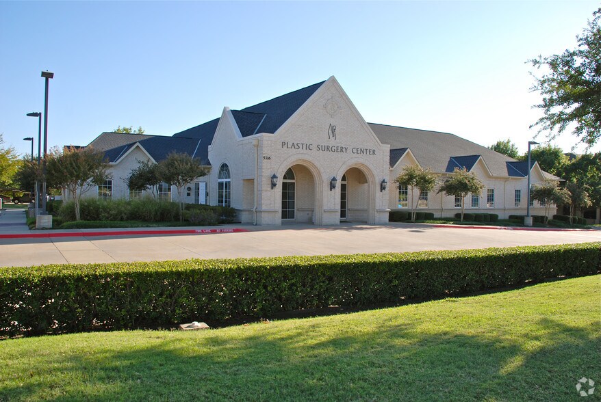 5316 W Plano Pky, Plano, TX à louer - Photo principale - Image 1 de 4