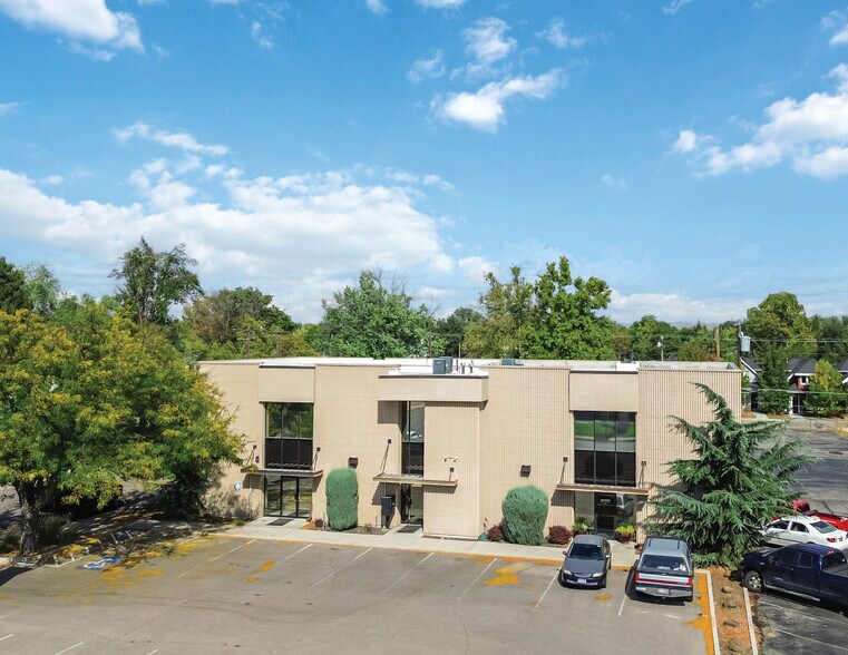 6128 W Fairview Ave, Boise, ID à vendre - Photo du bâtiment - Image 3 de 7