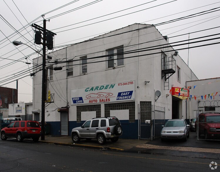 258-260 South St, Newark, NJ à vendre - Photo du bâtiment - Image 3 de 4