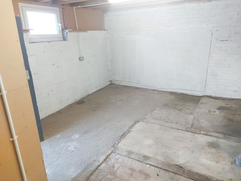 58 High St, Lincoln for lease - Building Photo - Image 2 of 5