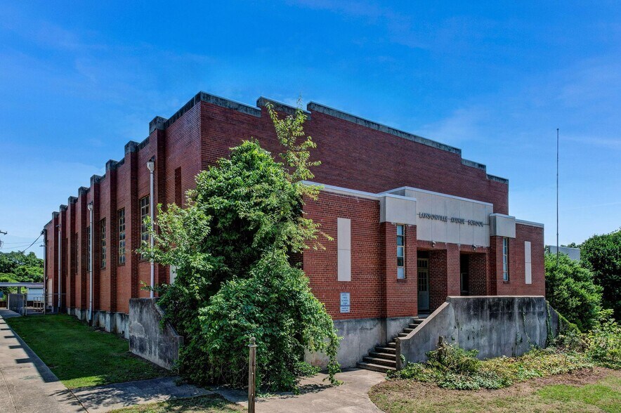 212 Lawsonville Ave, Reidsville, NC à vendre - Photo du bâtiment - Image 1 de 19
