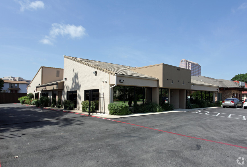 5422 Alpha Rd, Dallas, TX for lease - Building Photo - Image 1 of 25