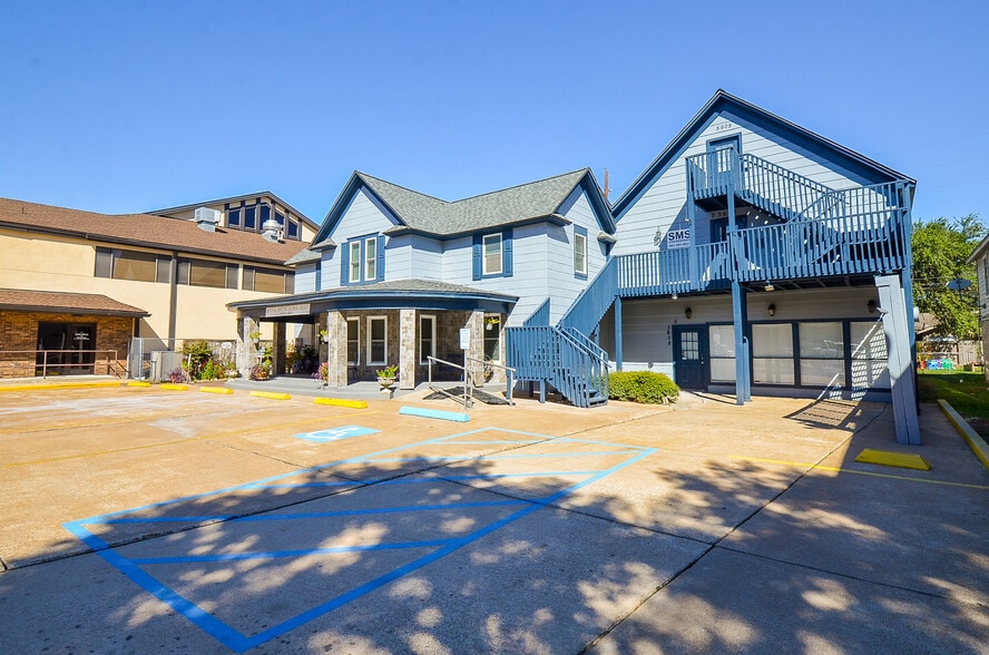 5608 5th St, Katy, TX for lease - Building Photo - Image 2 of 7