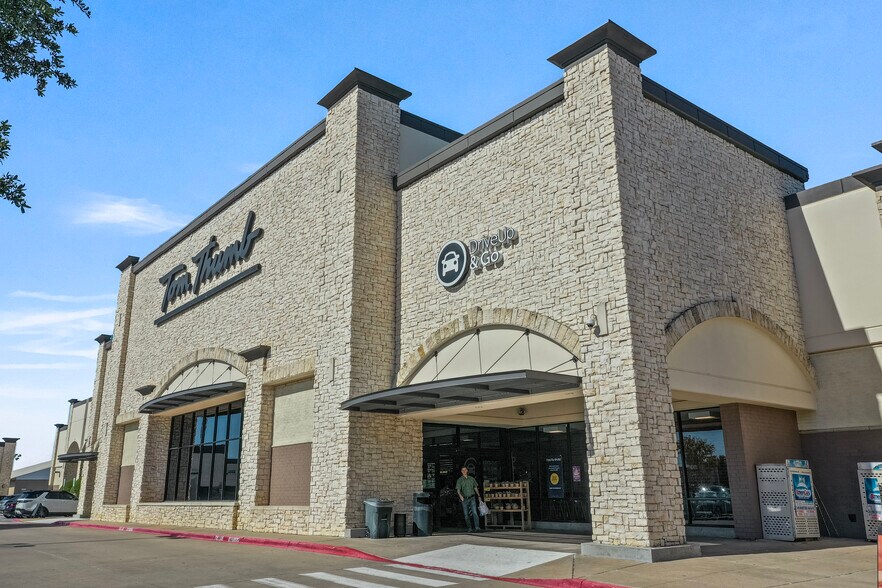 100 W Southlake Blvd, Southlake, TX à louer - Photo du bâtiment - Image 3 de 4