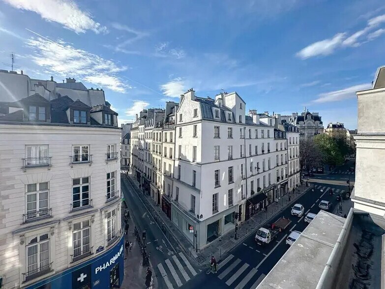 86 Rue De Turenne, Paris à vendre - Photo du bâtiment - Image 2 de 4