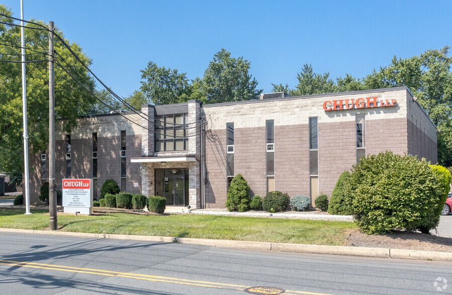 295 Pierson Ave, Edison, NJ for lease - Building Photo - Image 2 of 6