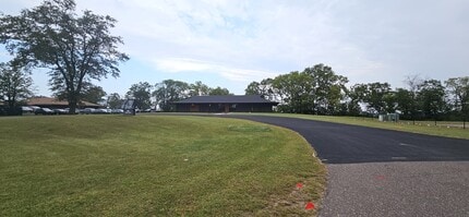 1010 Oak Ridge Dr, Eau Claire, WI à louer Photo du bâtiment- Image 2 de 16