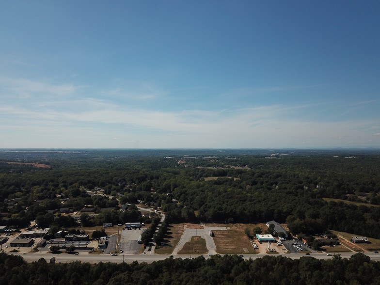 711 N Main St, Mauldin, SC for sale - Primary Photo - Image 1 of 1