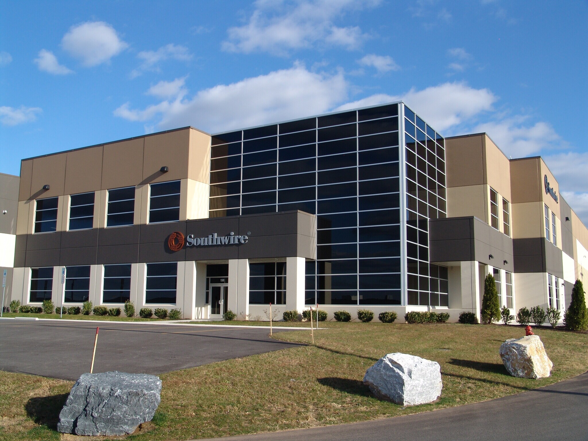 1500-1510 Bartlett Dr, Manchester, PA à louer Photo du bâtiment- Image 1 de 3
