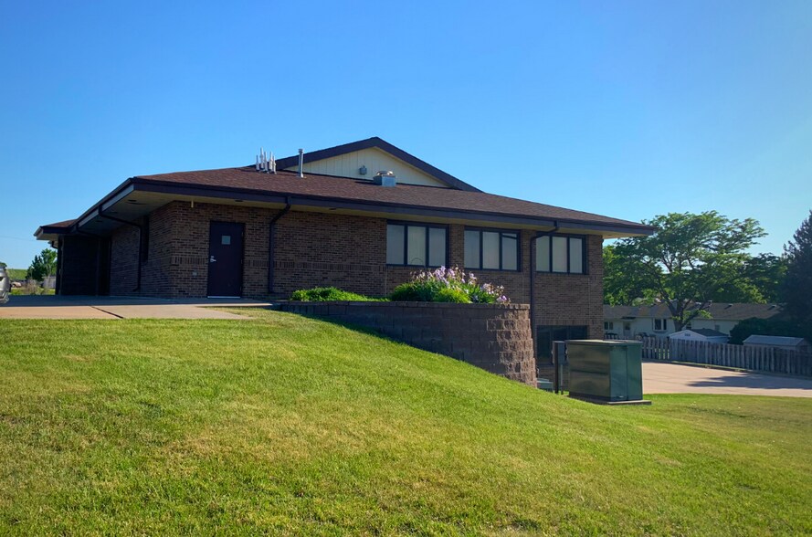 2678 11th Ave, Sidney, NE à louer - Photo du bâtiment - Image 3 de 5