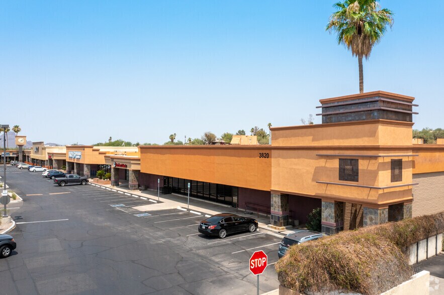 3800-3936 W Ina Rd, Tucson, AZ à louer - Photo du bâtiment - Image 3 de 8