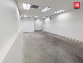 14117-14131 Hubbard St, Sylmar, CA for lease Interior Photo- Image 1 of 2