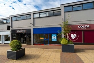 London Rd, Waterlooville for lease Building Photo- Image 1 of 11