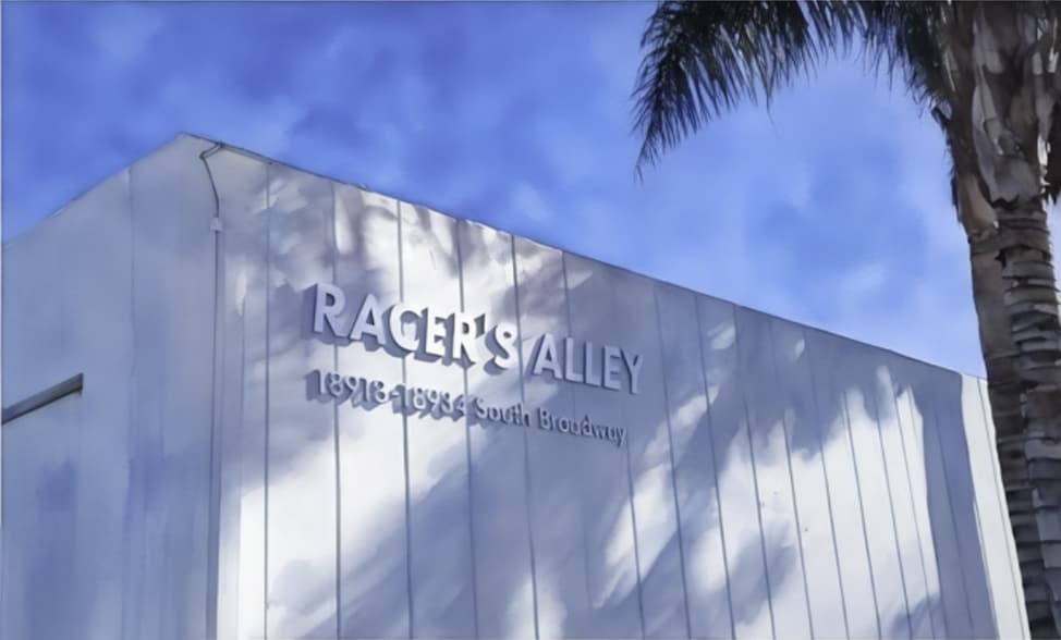 18918-18936 S Broadway, Carson, CA à louer - Photo du bâtiment - Image 1 de 7