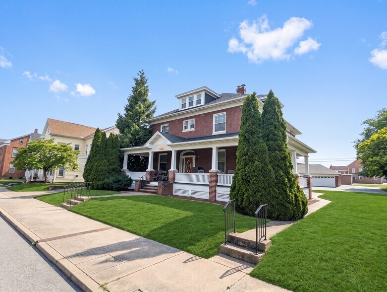 359 Main St, Mcsherrystown, PA à vendre - Photo du bâtiment - Image 3 de 36
