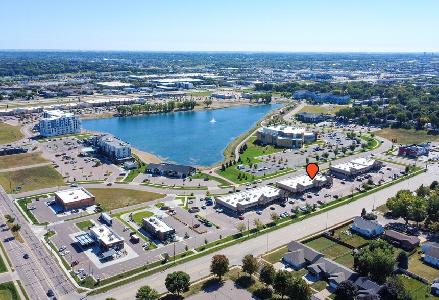 2320 S Marion Rd, Sioux Falls, SD for lease - Building Photo - Image 3 of 5