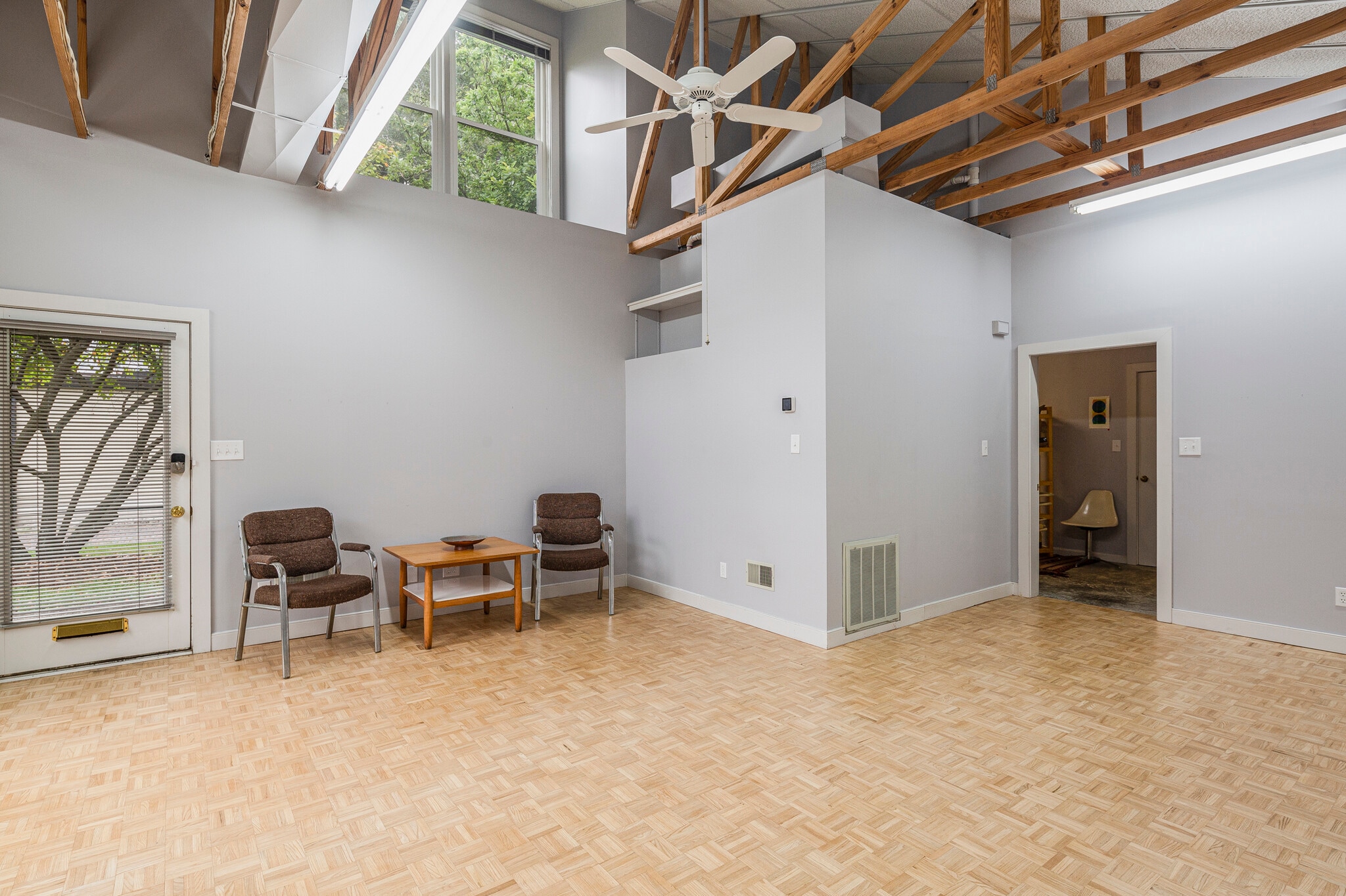 618 W Magnolia Ave, Louisville, KY for lease Interior Photo- Image 1 of 13