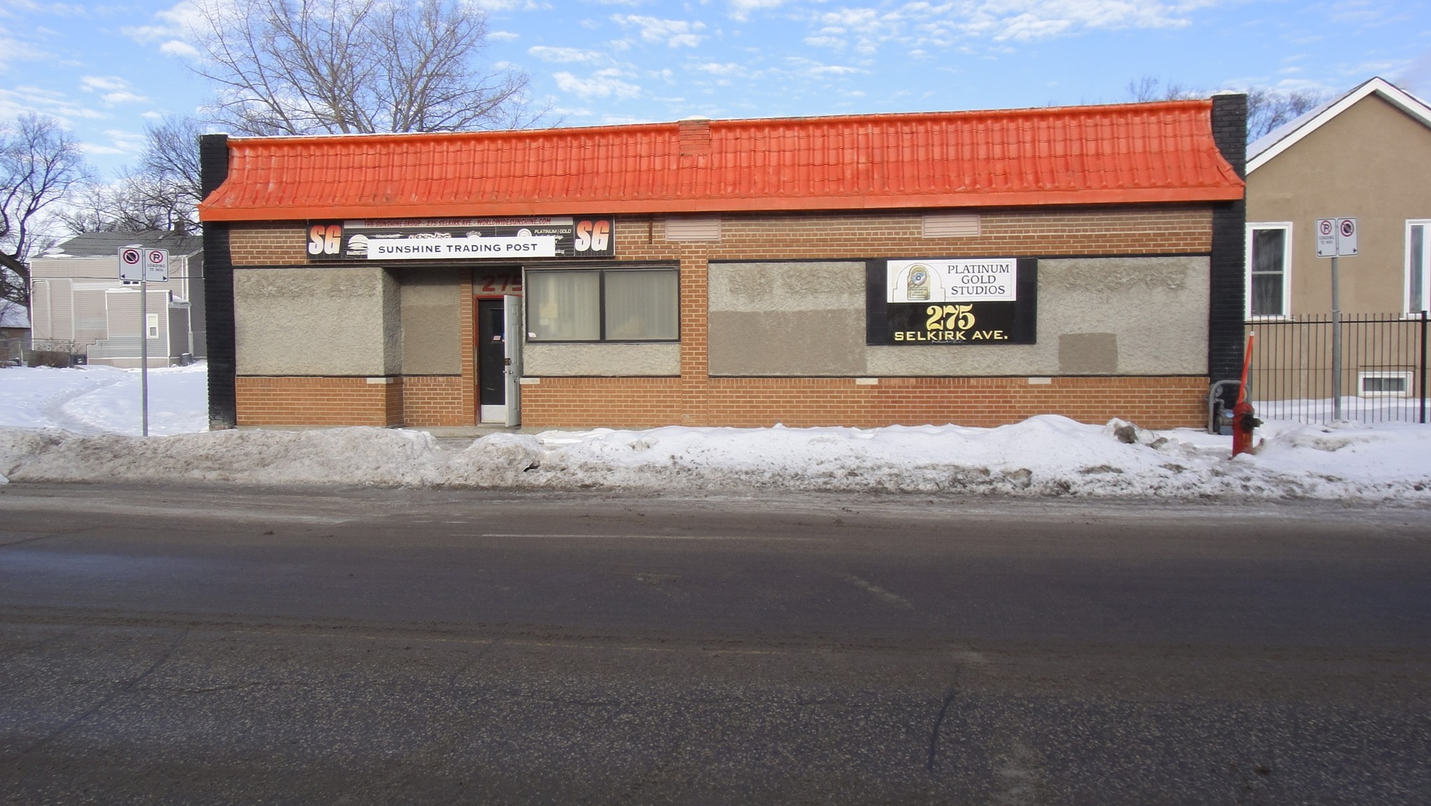 275 Selkirk Ave, Winnipeg, MB for sale Primary Photo- Image 1 of 1