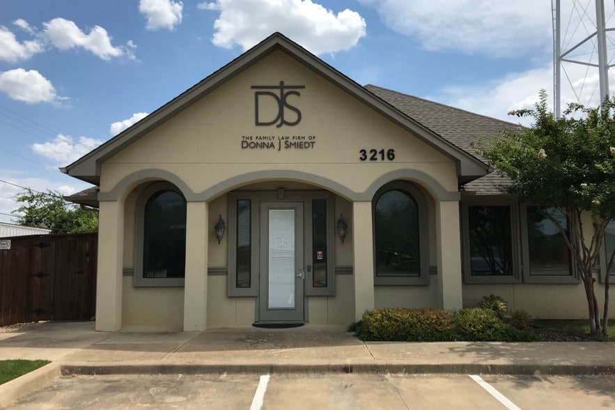 3216 W Arkansas Ln, Dalworthington Gardens, TX for lease - Building Photo - Image 3 of 16