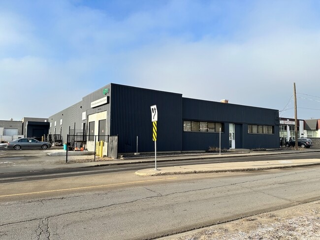 More details for 11602 119th St NW, Edmonton, AB - Industrial for Sale