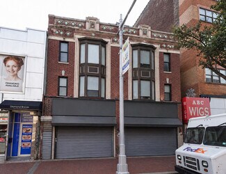 Plus de détails pour 166-12 Jamaica Ave, Jamaica, NY - Commerce de détail à louer