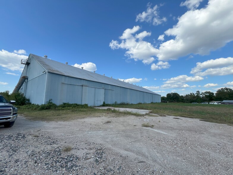 19564 SH 30, Shiro, TX for sale - Building Photo - Image 3 of 12