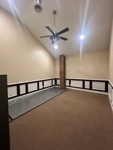 324 Scotts Run Rd, Maidsville, WV à louer Photo intérieure- Image 2 de 11