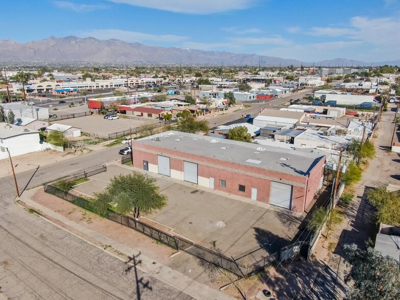 149 W Sahuaro St, Tucson, AZ for lease - Building Photo - Image 2 of 3