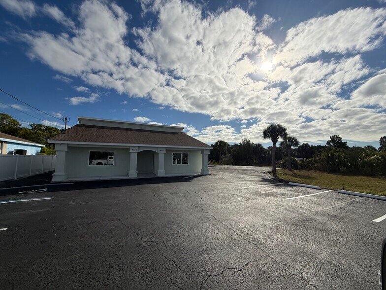4000-4006 Shoal Line Blvd, Hernando Beach, FL à vendre - Photo du bâtiment - Image 1 de 19