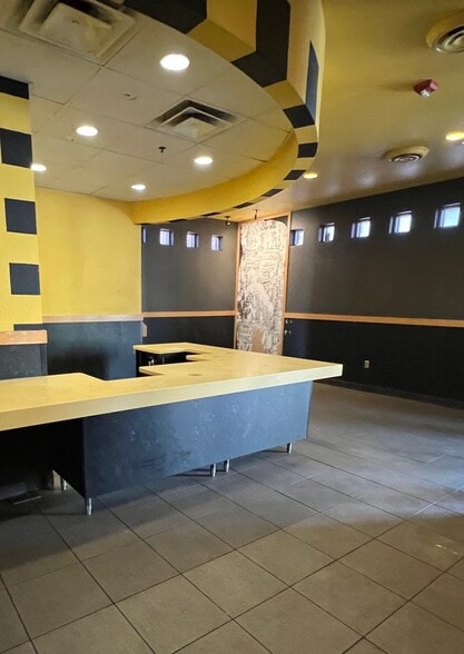 4710 183A Toll Rd, Cedar Park, TX for lease - Interior Photo - Image 3 of 9