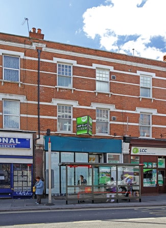 Plus de détails pour 77 High Rd, Londres - Commerce de détail à vendre