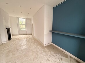 271 Lillie Rd, Londres à louer Photo intérieure- Image 2 de 6