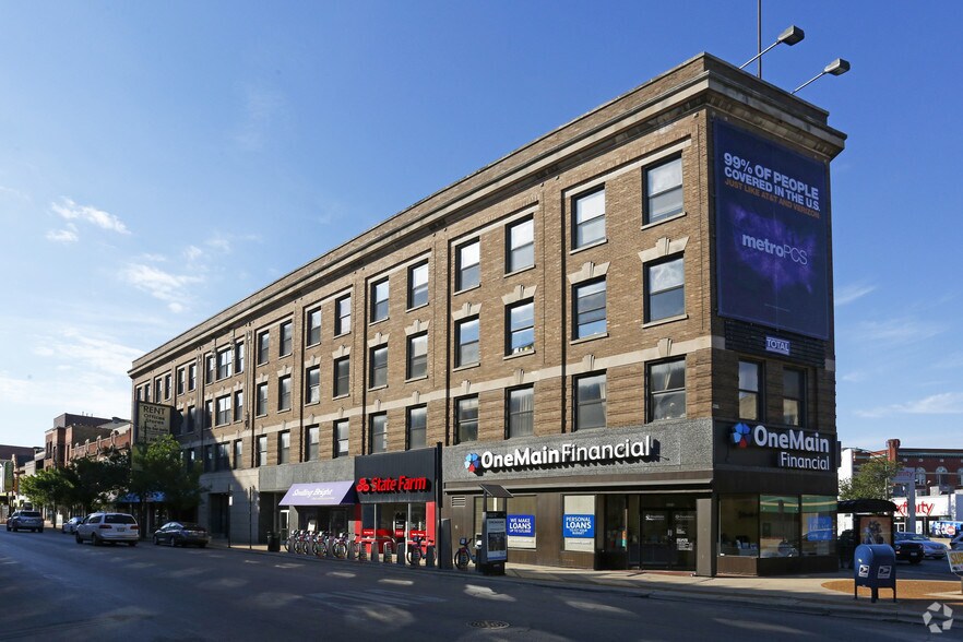 3166 N Lincoln Ave, Chicago, IL à louer - Photo du bâtiment - Image 1 de 9